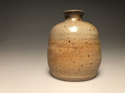 2018-10-18_woodfire-stoneware-vase-2a.jpg