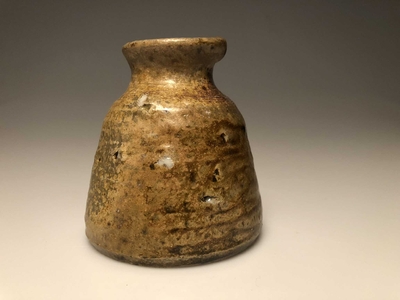 2018-10-18_woodfire-stoneware-vases-5b.jpg