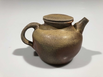 2018-07-26-woodfire-stoneware-teapot-1b.jpg
