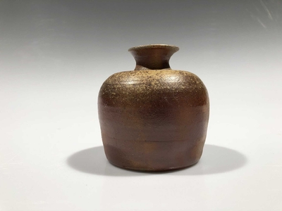 2018-07-26_woodfire-stoneware-vase-2a.jpg