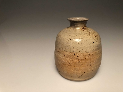 2018-10-18_woodfire-stoneware-vase-2b.jpg