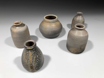 2019-09-01_woodfire-stoneware-vases-3a.jpg